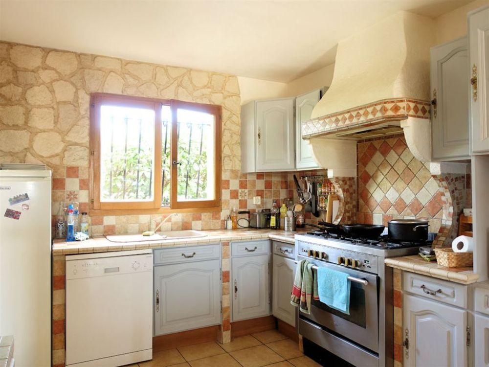 Photo 7 - Salon-de-Provence 13300 à Salon-de-Provence