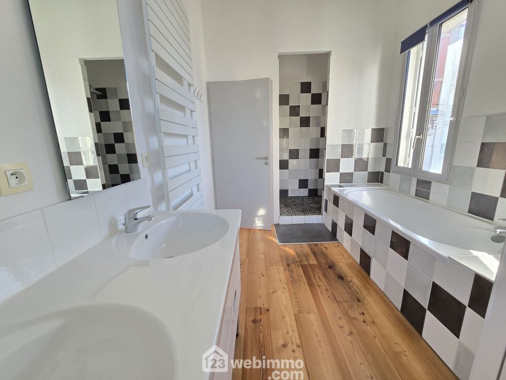 Photo 13 - Bordeaux 33000 à Bordeaux