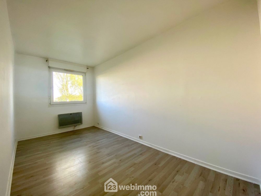 Photo 12 - Lisses 91090 à Lisses