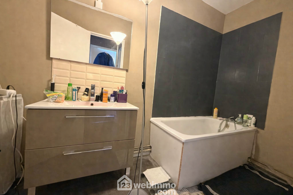 Photo 10 - Laon 02000 à Laon