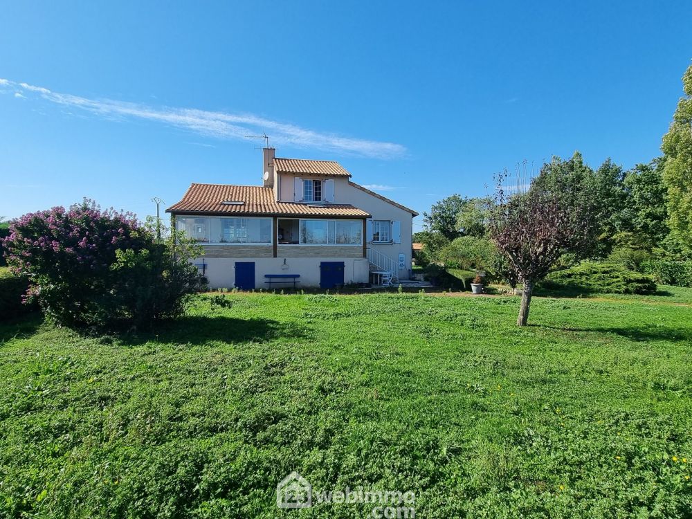 Photo 27 - Chiré-en-Montreuil 86190 à Chiré-en-Montreuil