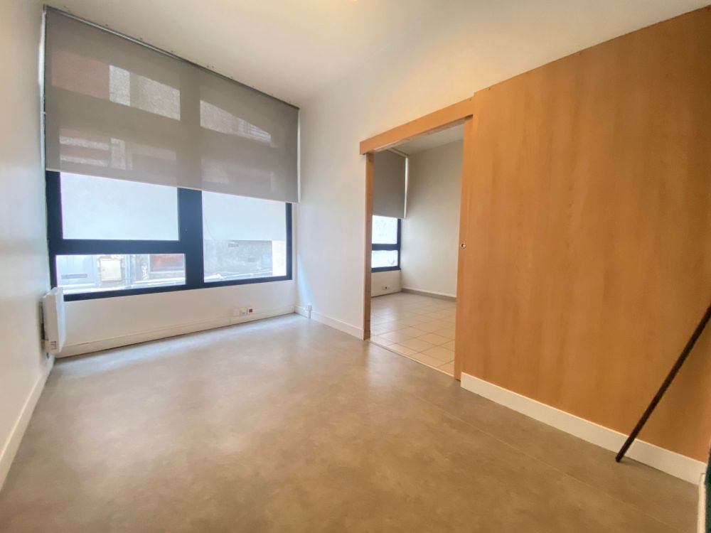 Photo 11 - LAON 02000 à LAON