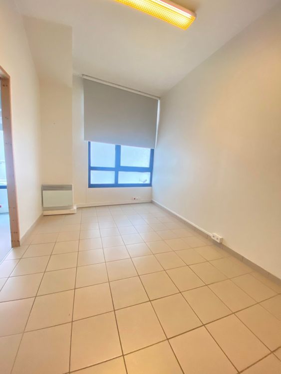 Photo 12 - LAON 02000 à LAON