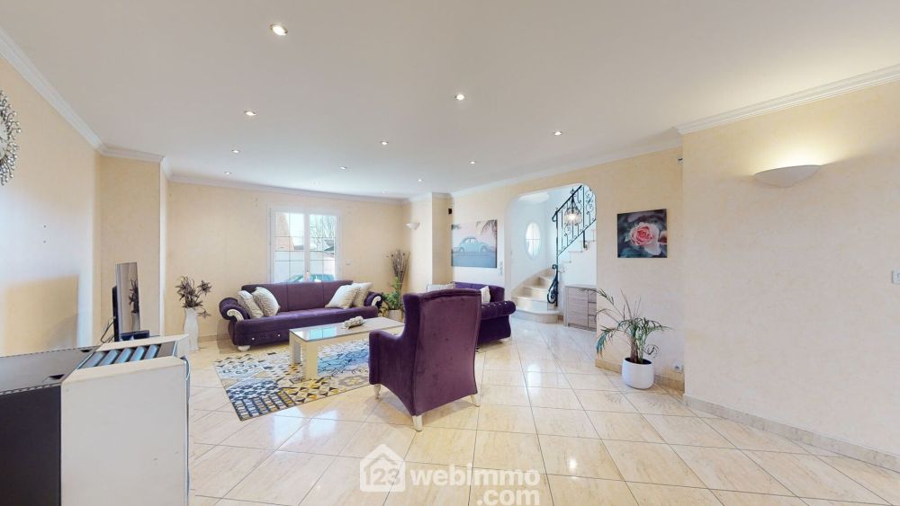 Photo 5 - Jaux 60880 à Jaux