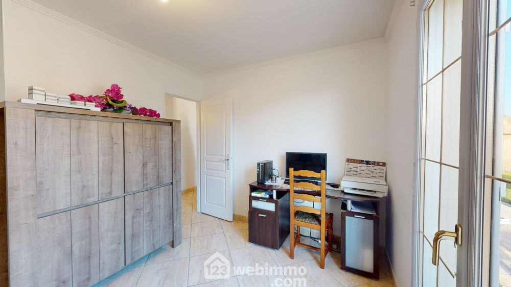 Photo 16 - Jaux 60880 à Jaux