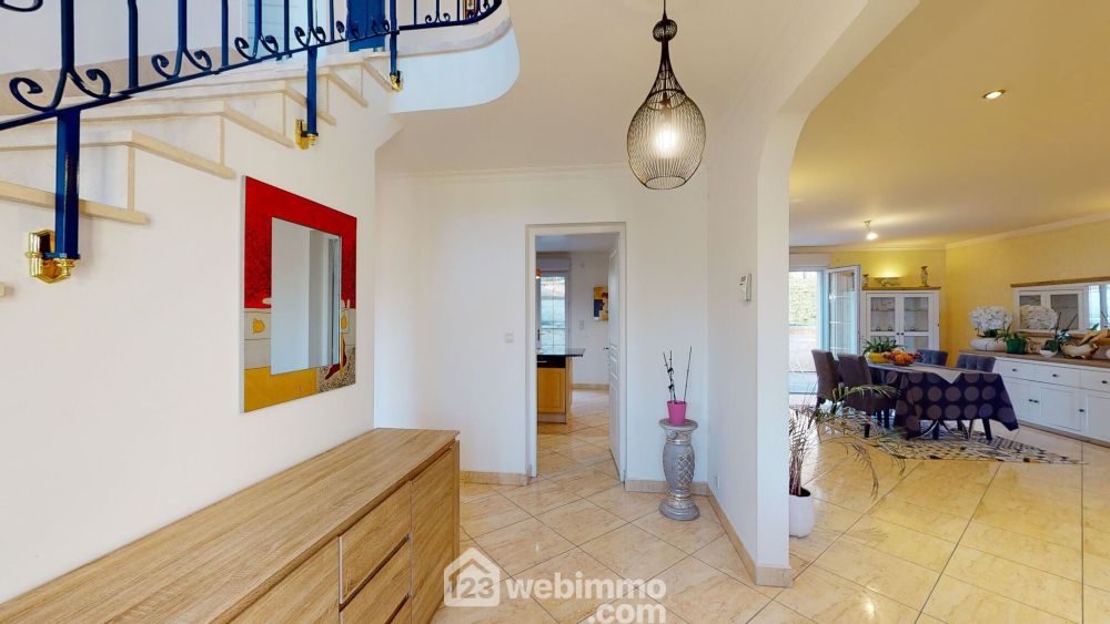 Photo 37 - Jaux 60880 à Jaux