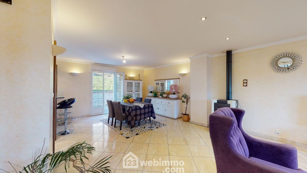 Photo 38 - Jaux 60880 à Jaux