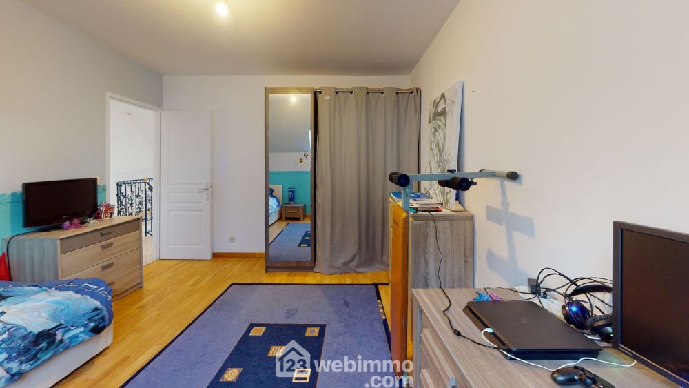 Photo 45 - Jaux 60880 à Jaux