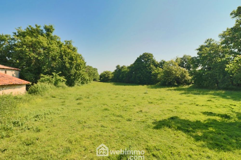 Photo 49 - Sommières-du-Clain 86160 à Sommières-du-Clain