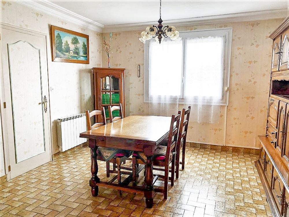 Photo 2 - Le May sur evre 49450 à Le May sur evre