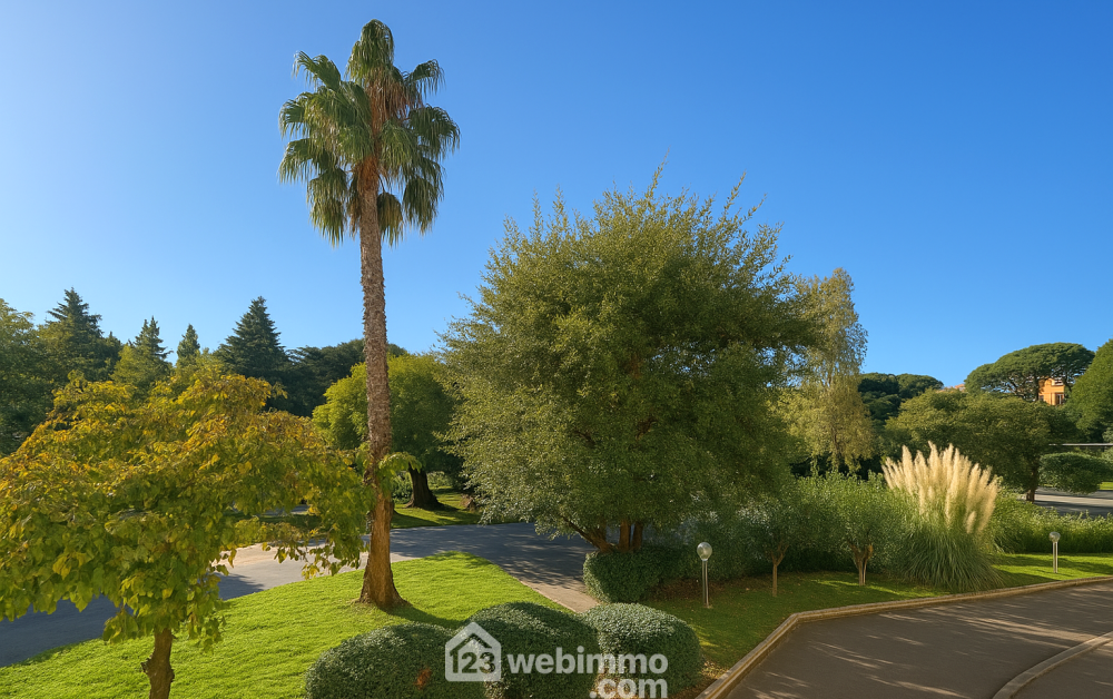 Photo 2 - Sainte-Maxime 83120 à Sainte-Maxime
