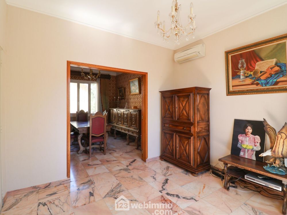 Photo 8 - Marseille 13009 à Marseille