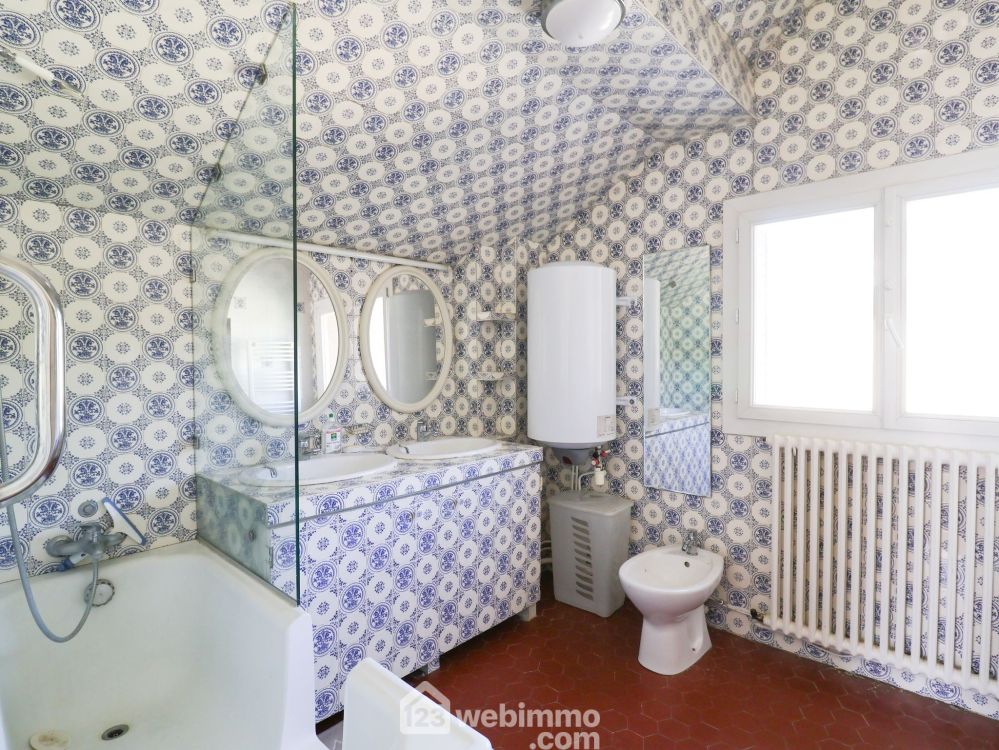 Photo 15 - Marseille 13009 à Marseille