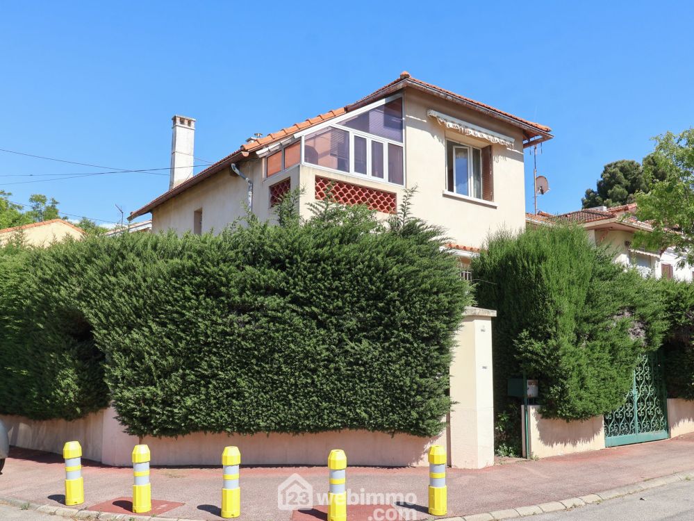 Photo 19 - Marseille 13009 à Marseille