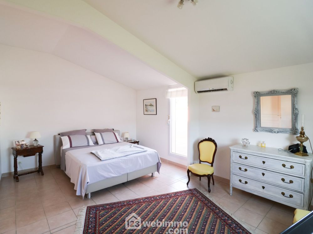 Photo 17 - Marseille 13009 à Marseille