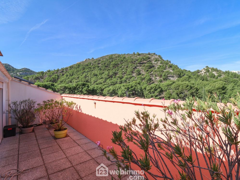 Photo 15 - Marseille 13009 à Marseille