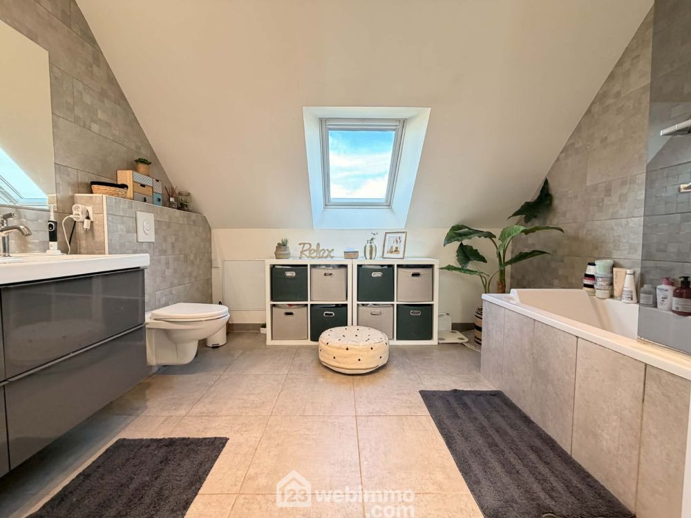 Photo 30 - Chambry 02000 à Chambry