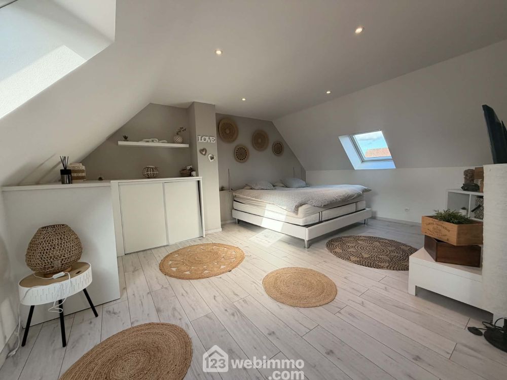 Photo 24 - Chambry 02000 à Chambry