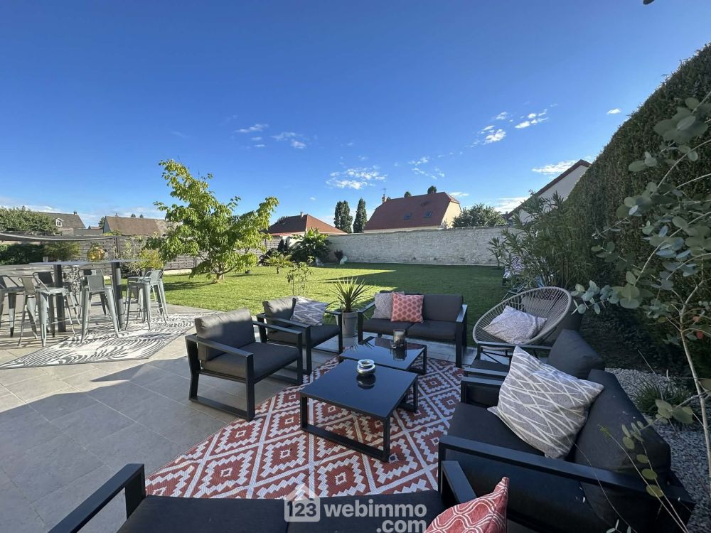 Photo 37 - Chambry 02000 à Chambry