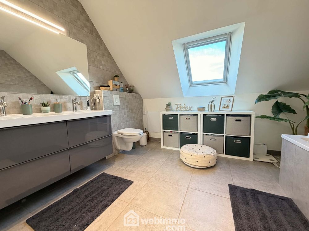 Photo 31 - Chambry 02000 à Chambry