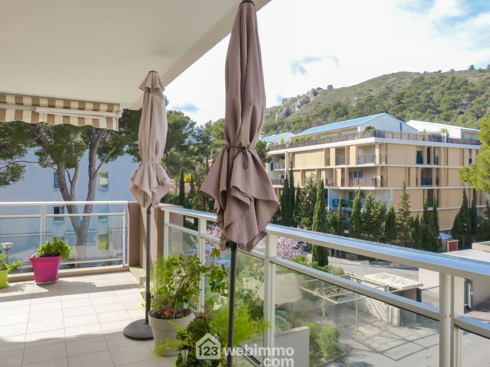 Photo 2 - Marseille 13009 à Marseille