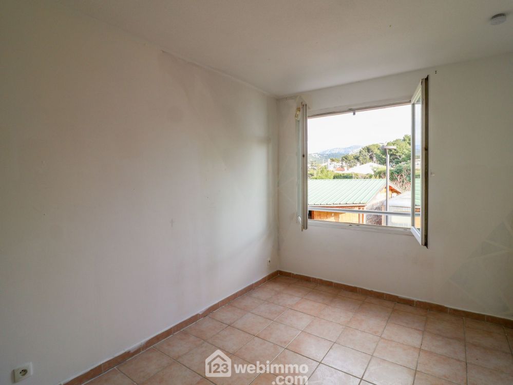 Photo 10 - Marseille 13009 à Marseille