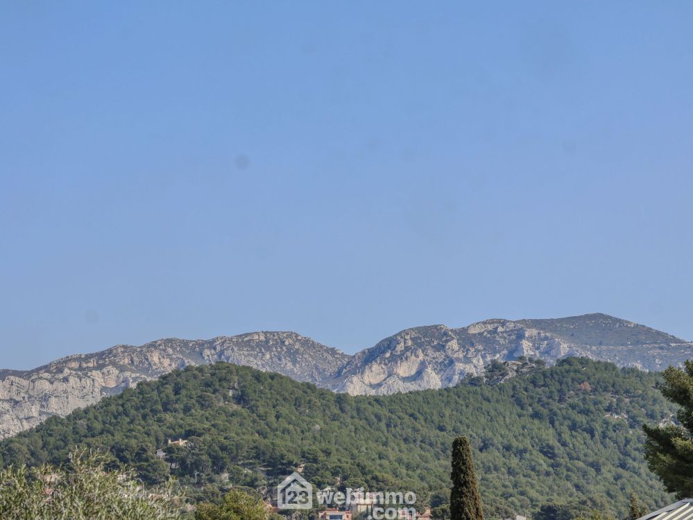 Photo 4 - Marseille 13009 à Marseille