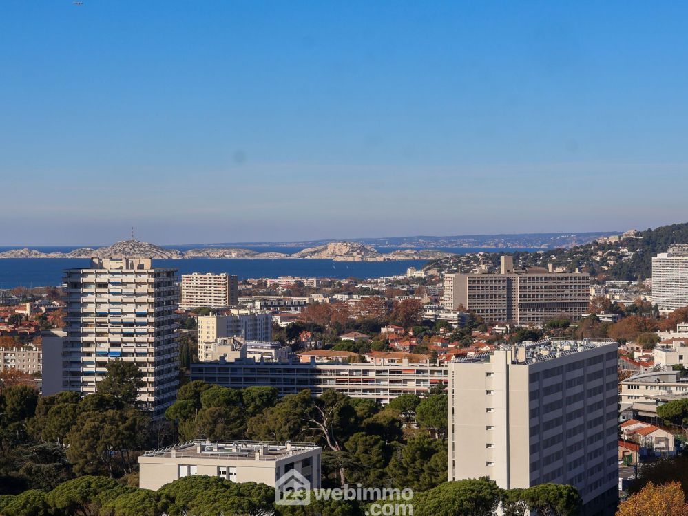 Photo 17 - Marseille 13009 à Marseille