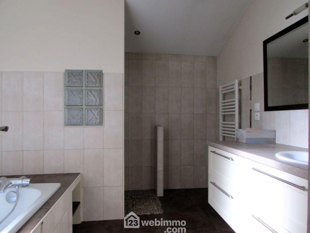 Photo 9 - Jaulnay 37120 à Jaulnay