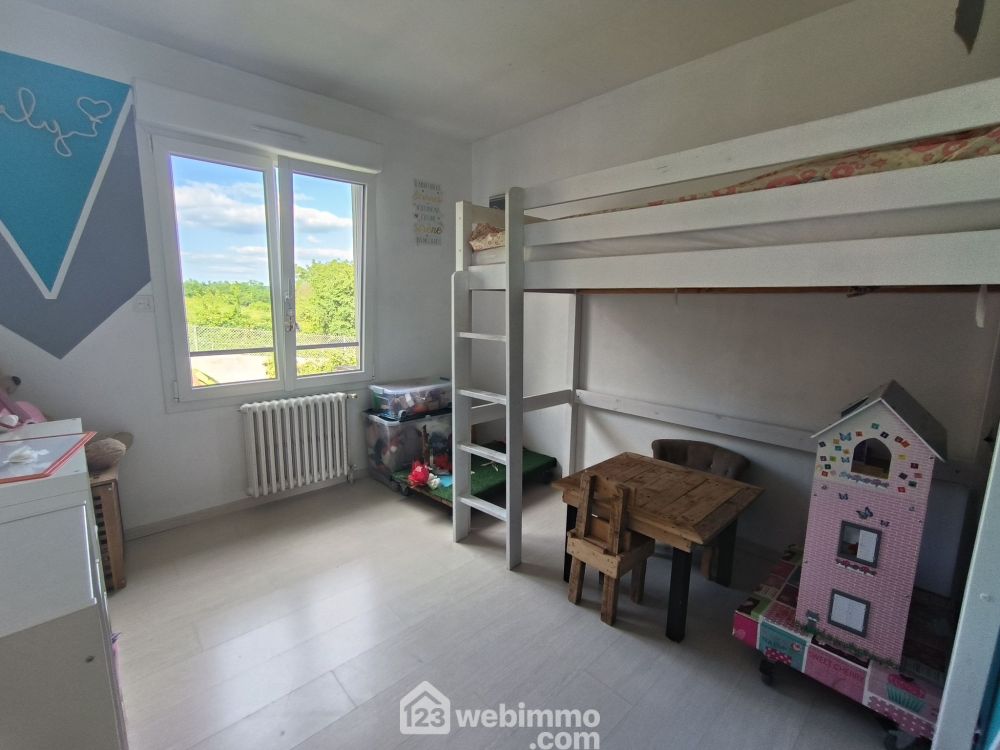 Photo 8 - Bourg et comin 02160 à Bourg et comin