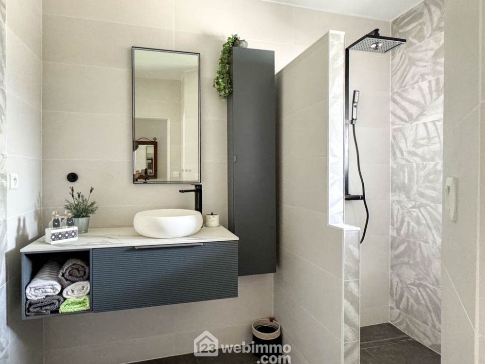 Photo 7 - Cholet 49300 à Cholet