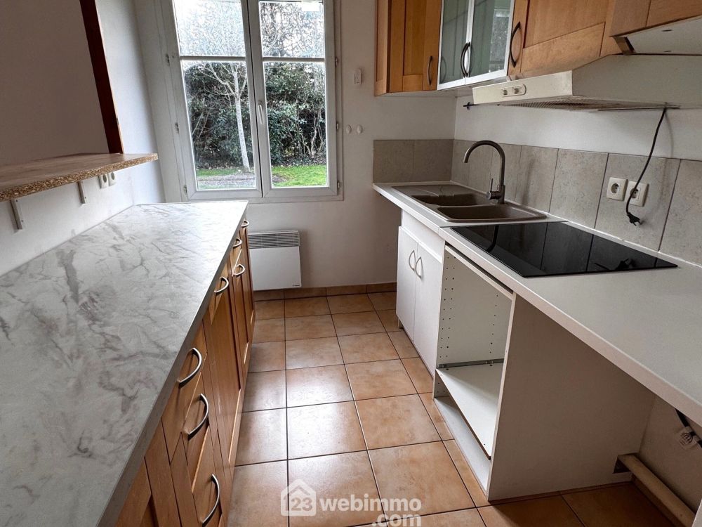 Photo 4 - Lisses 91090 à Lisses