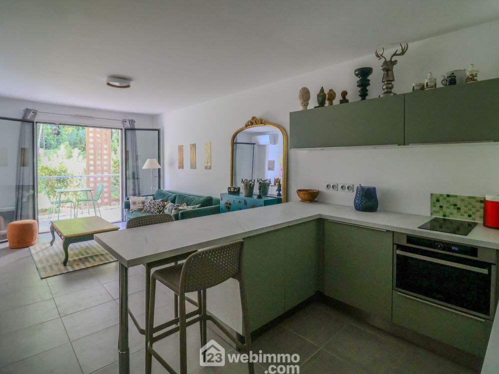 Photo 4 - Marseille 13008 à Marseille