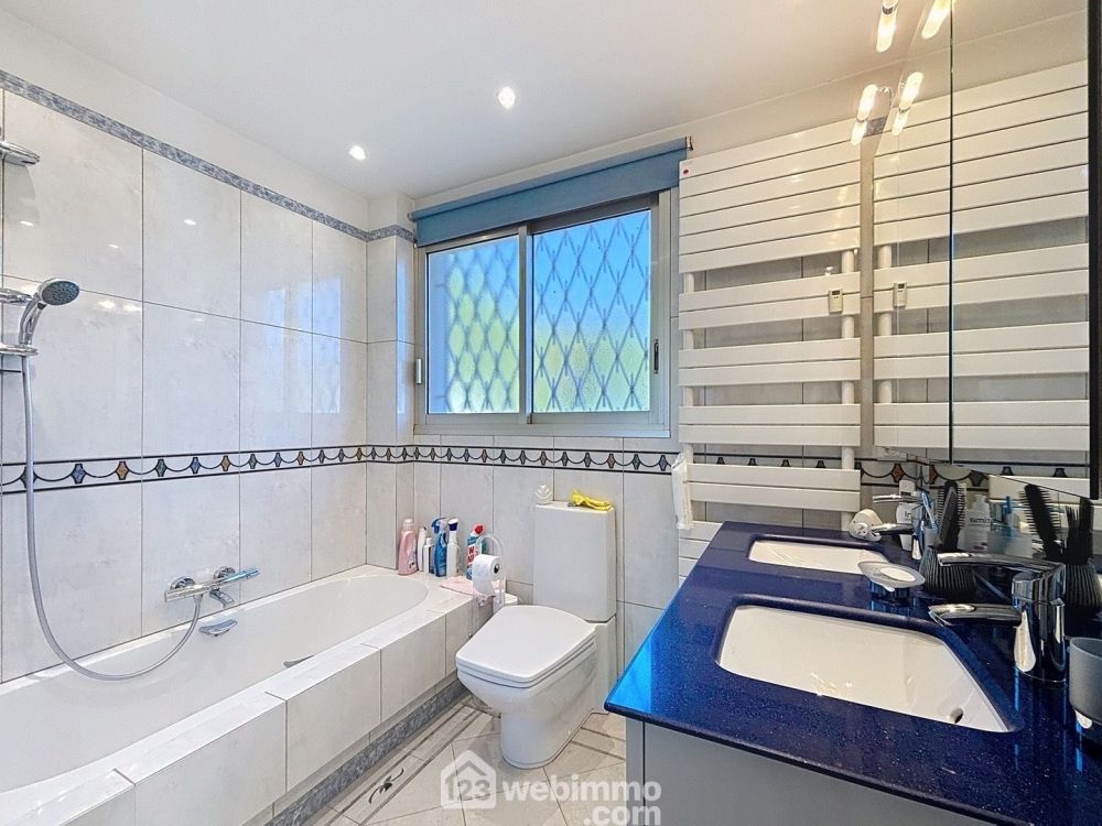 Photo 11 - Cannes 06400 à Cannes