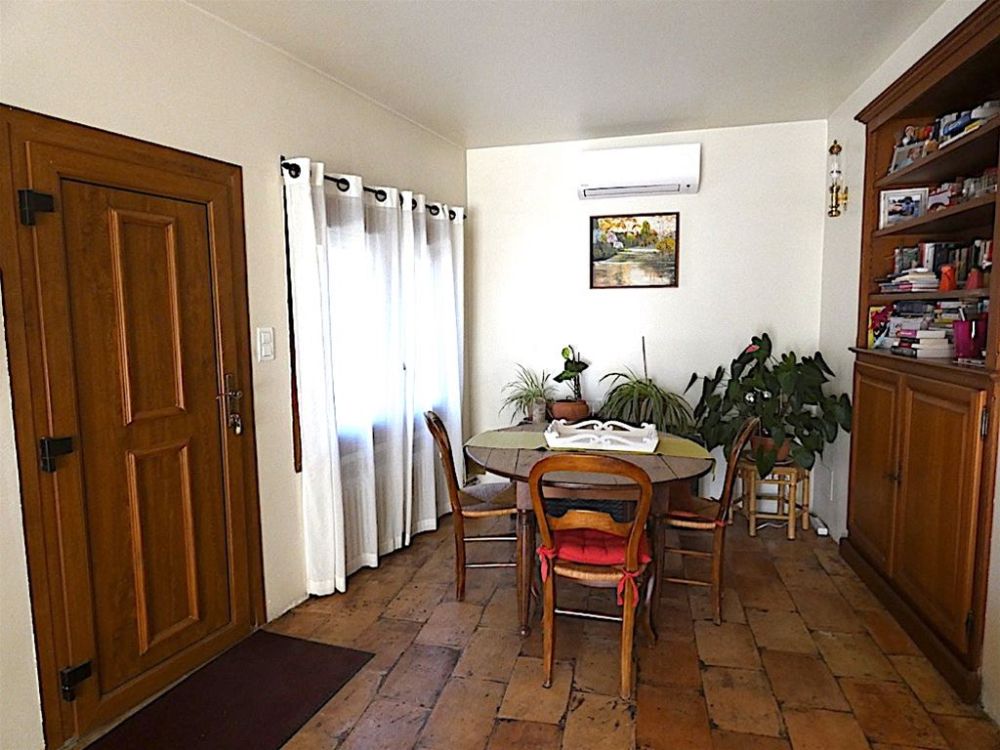 Photo 6 - Comps 30300 à Comps