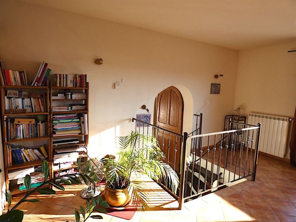 Photo 12 - Comps 30300 à Comps