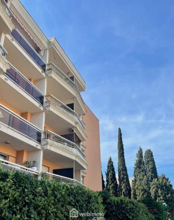 Photo 8 - Sainte-Maxime 83120 à Sainte-Maxime