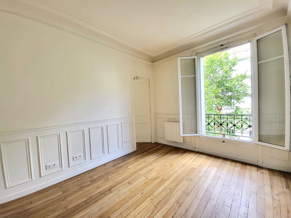 Photo 2 - Paris 75017 à Paris