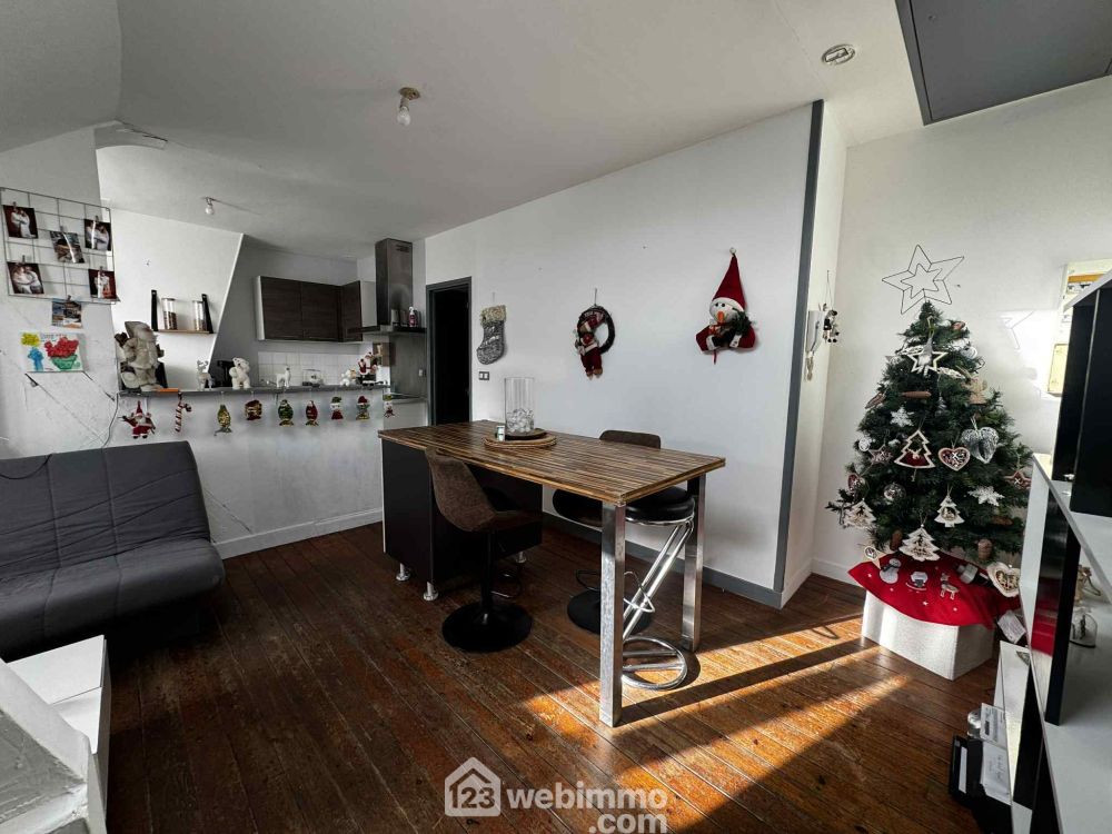 Photo 16 - Saint-Quentin 02100 à Saint-Quentin