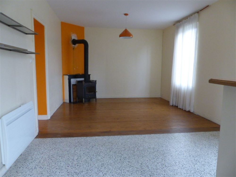 Photo 3 - Coucy-la-Ville 02380 à Coucy-la-Ville