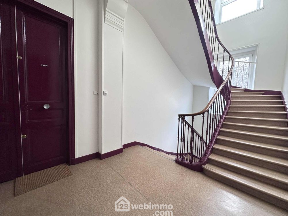 Photo 5 - Laon 02000 à Laon