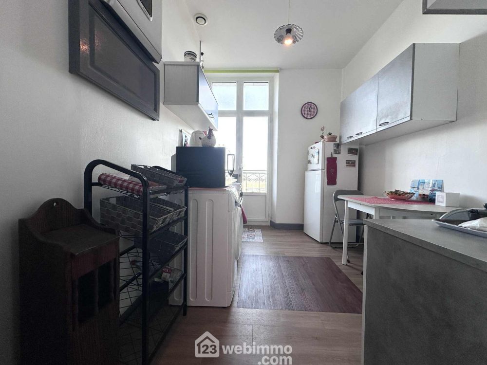 Photo 11 - Laon 02000 à Laon