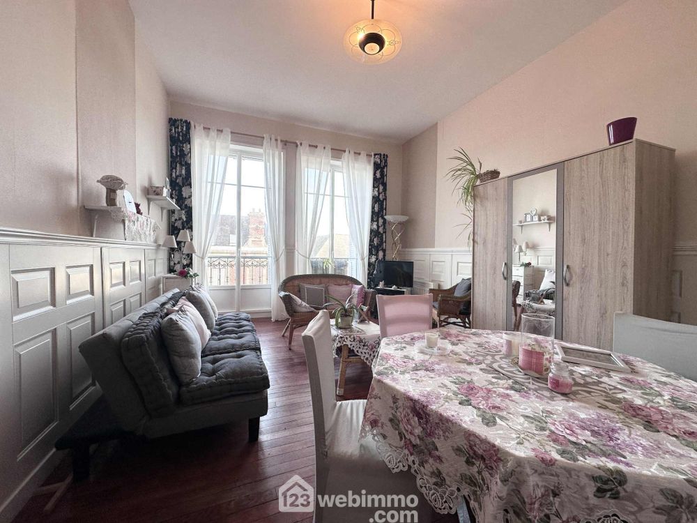 Photo 9 - Laon 02000 à Laon