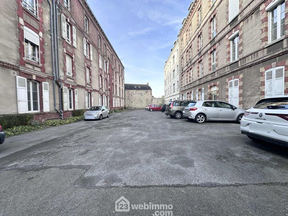 Photo 17 - Laon 02000 à Laon