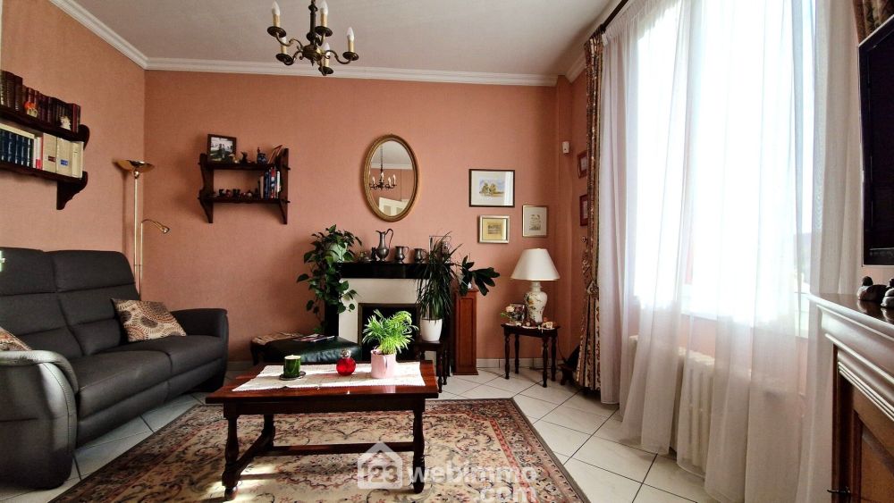 Photo 5 - Laon 02000 à Laon