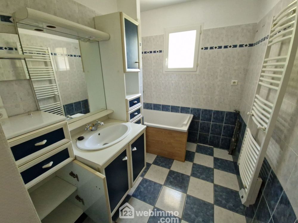 Photo 10 - Landeronde 85150 à Landeronde