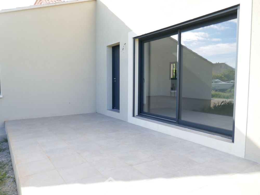 Photo 3 - Arles 13280 à Arles