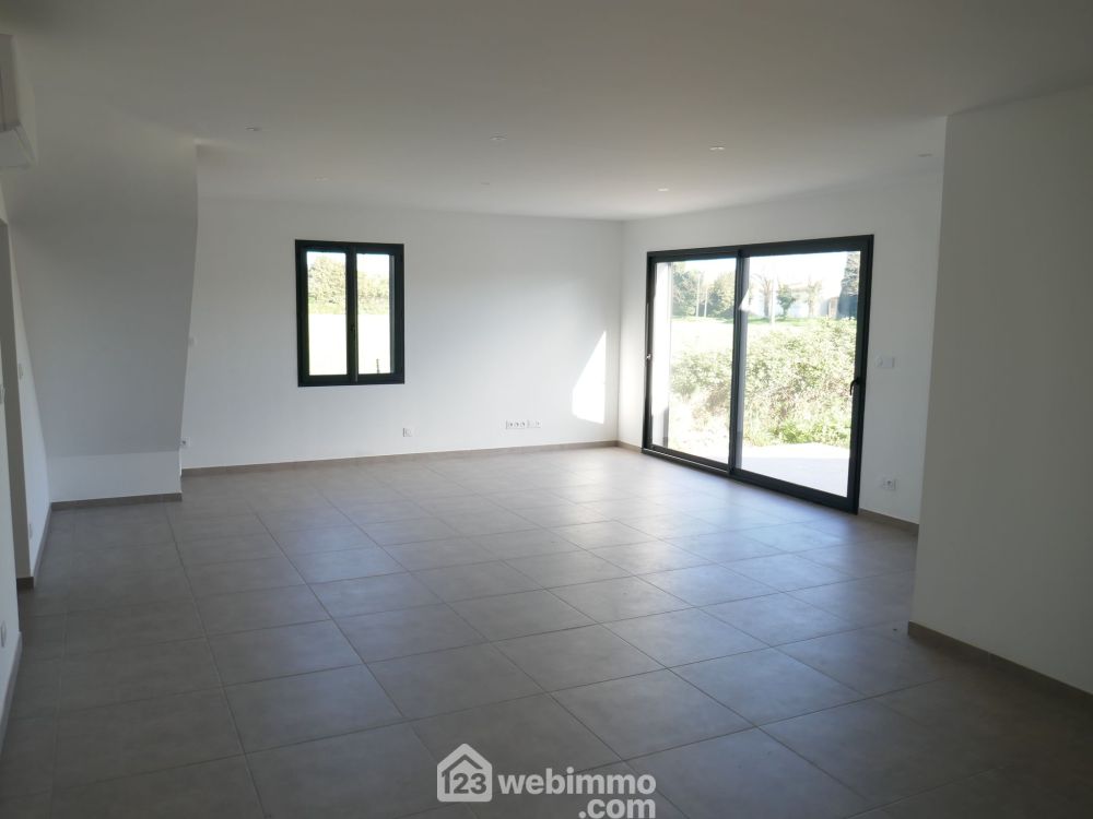 Photo 4 - Arles 13280 à Arles