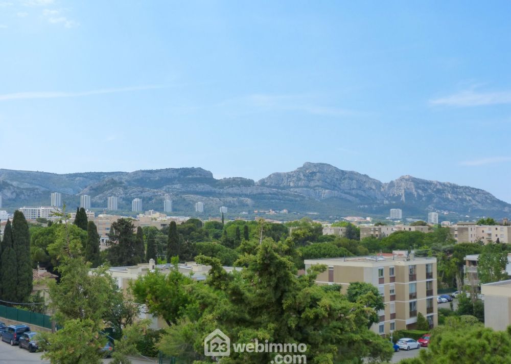 Photo 2 - Marseille 13008 à Marseille