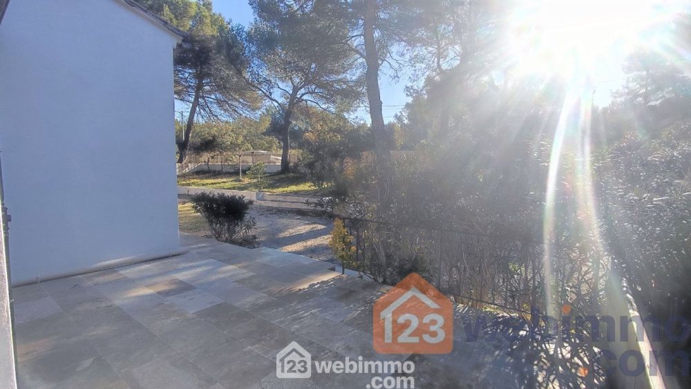 Photo 18 - Lambesc 13410 à Lambesc